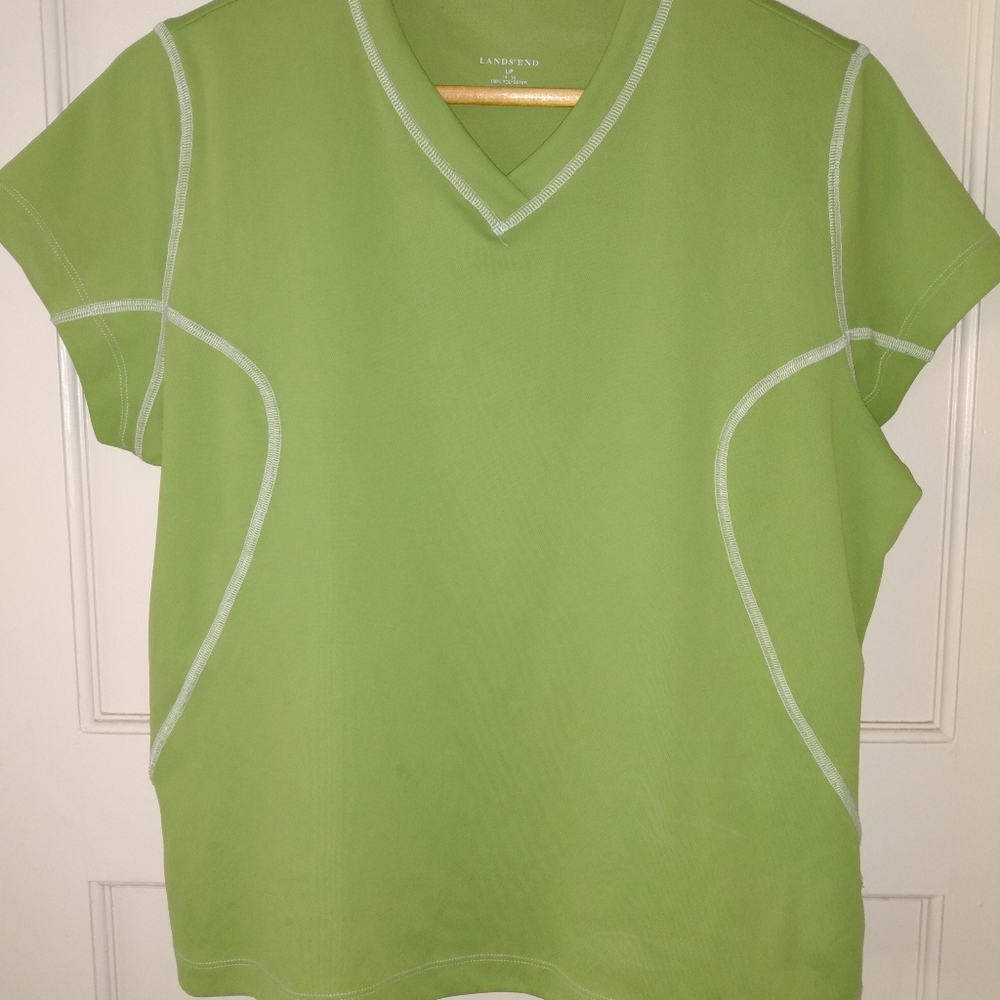 Land's End active top